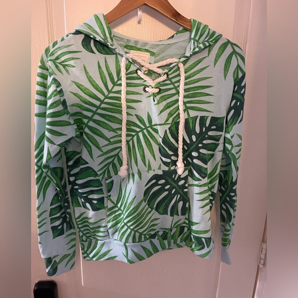 Southern Spirit Green Leaf Print Hoodie Sz S